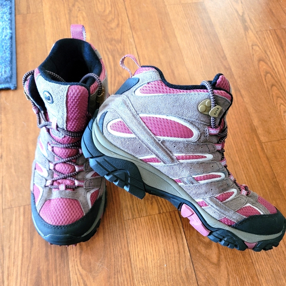 Merrell Moab 2 Mid Waterproof boot